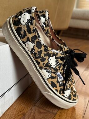 Vans Authentic Hello Kitty leopard limited edition 2014 40th anniversary Women 7